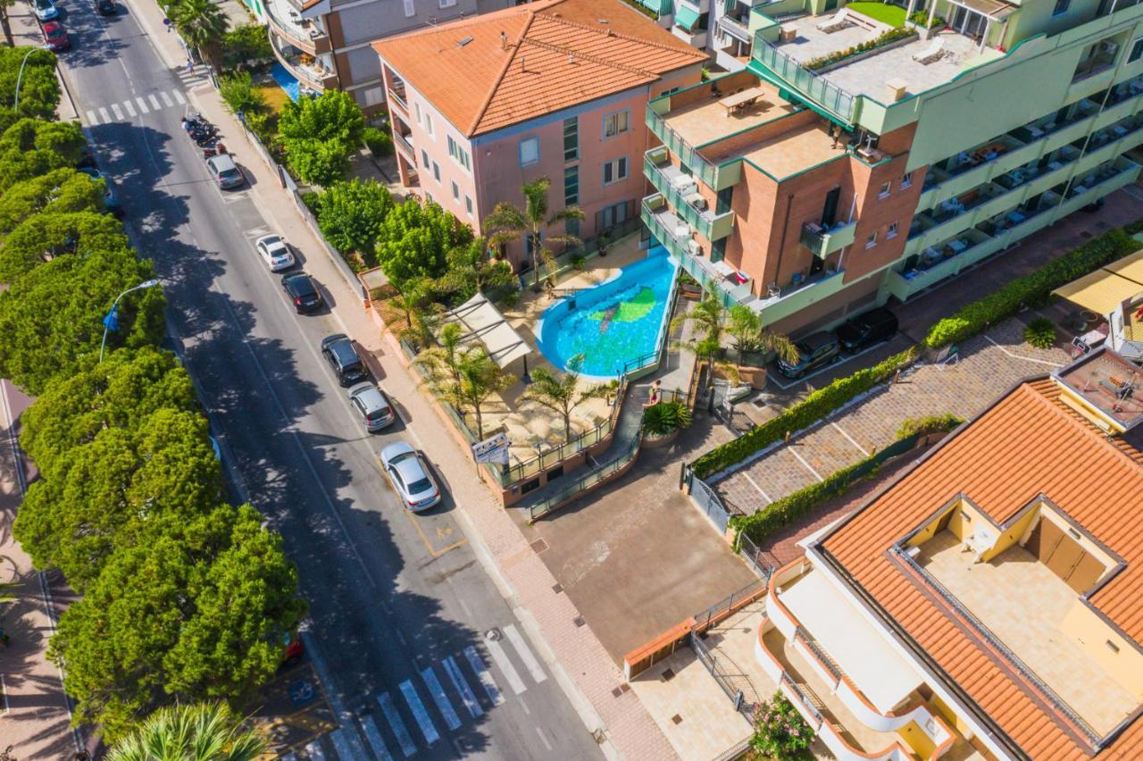 Residence Playa Tortoreto Eksteriør bilde